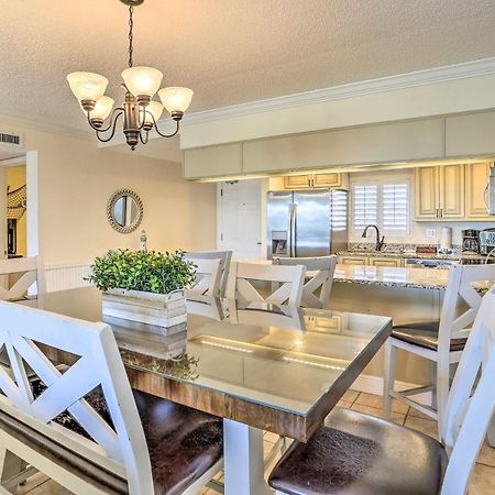 Miramar Beach Retreat - Beachfront And Poolside دستين المظهر الخارجي الصورة