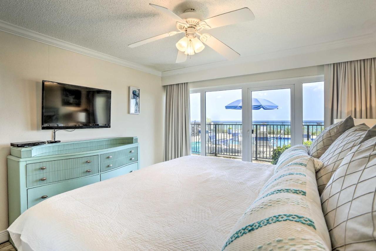Miramar Beach Retreat - Beachfront And Poolside دستين المظهر الخارجي الصورة